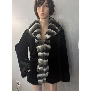 Alpine Studio Women’s Sz M Black Faux Fur Coat Grey Collared Short Lined jacket